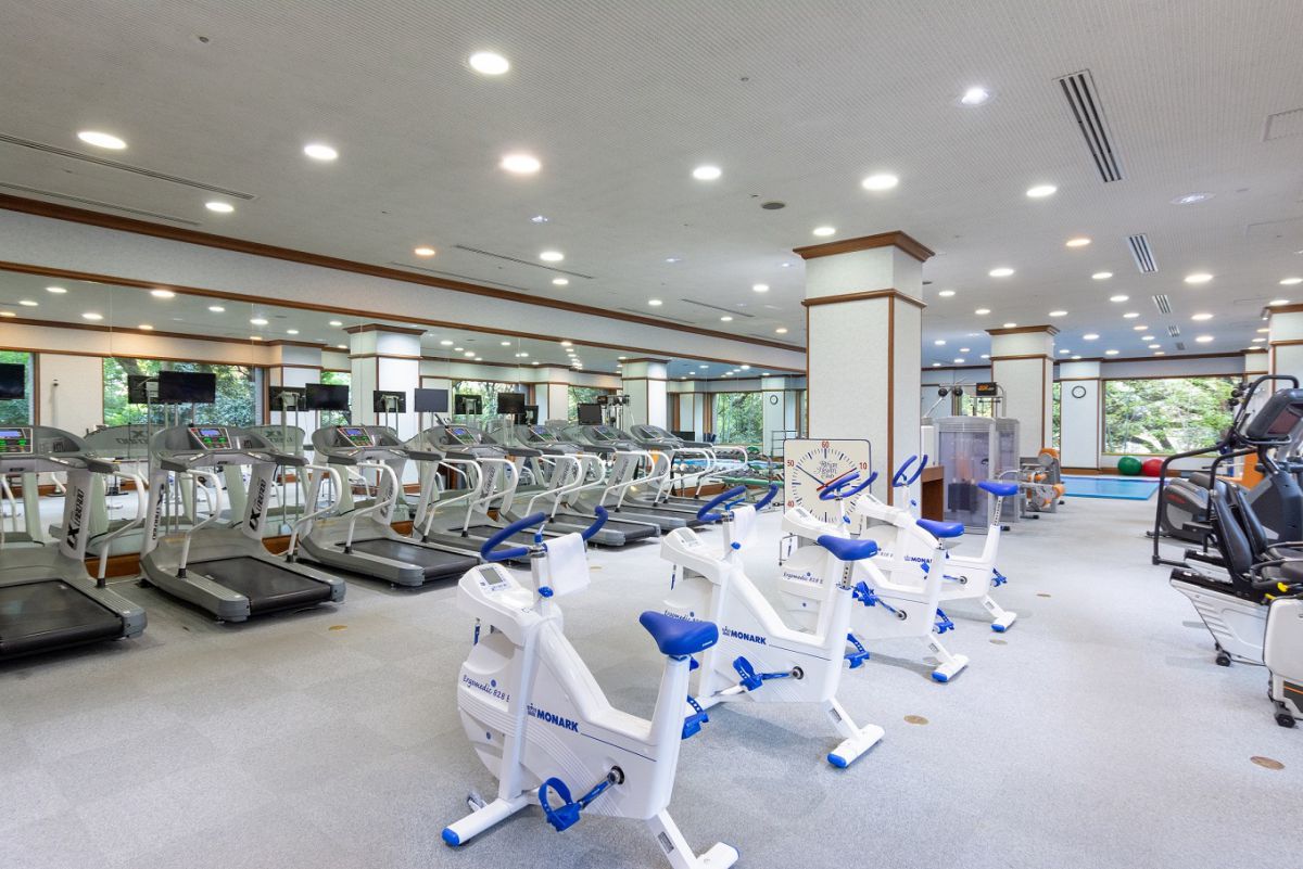 ヘルスクラブ（ジム）