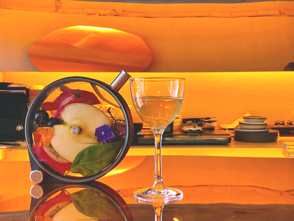 「A Real Pleasure〜ゼロ（0）になる〜」1500円（税別）