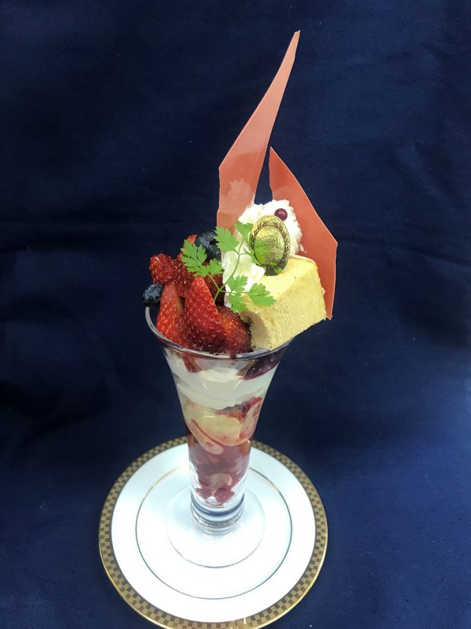 シェフズバウムカフェ 各日10時～19時30分(19時LO、最終日は16時LO)