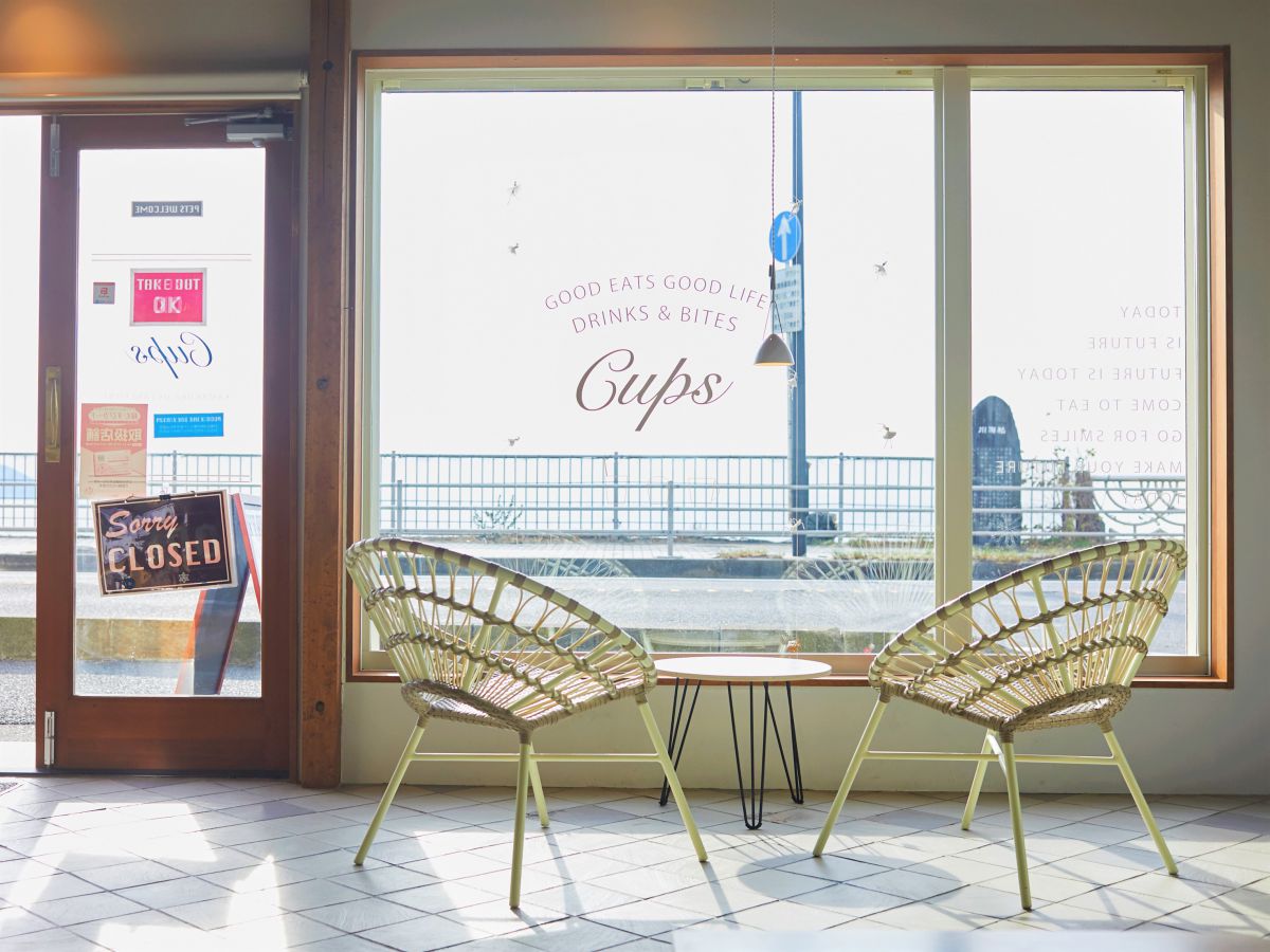 由比ガ浜海岸を一番近くに感じられる特等席はココ!