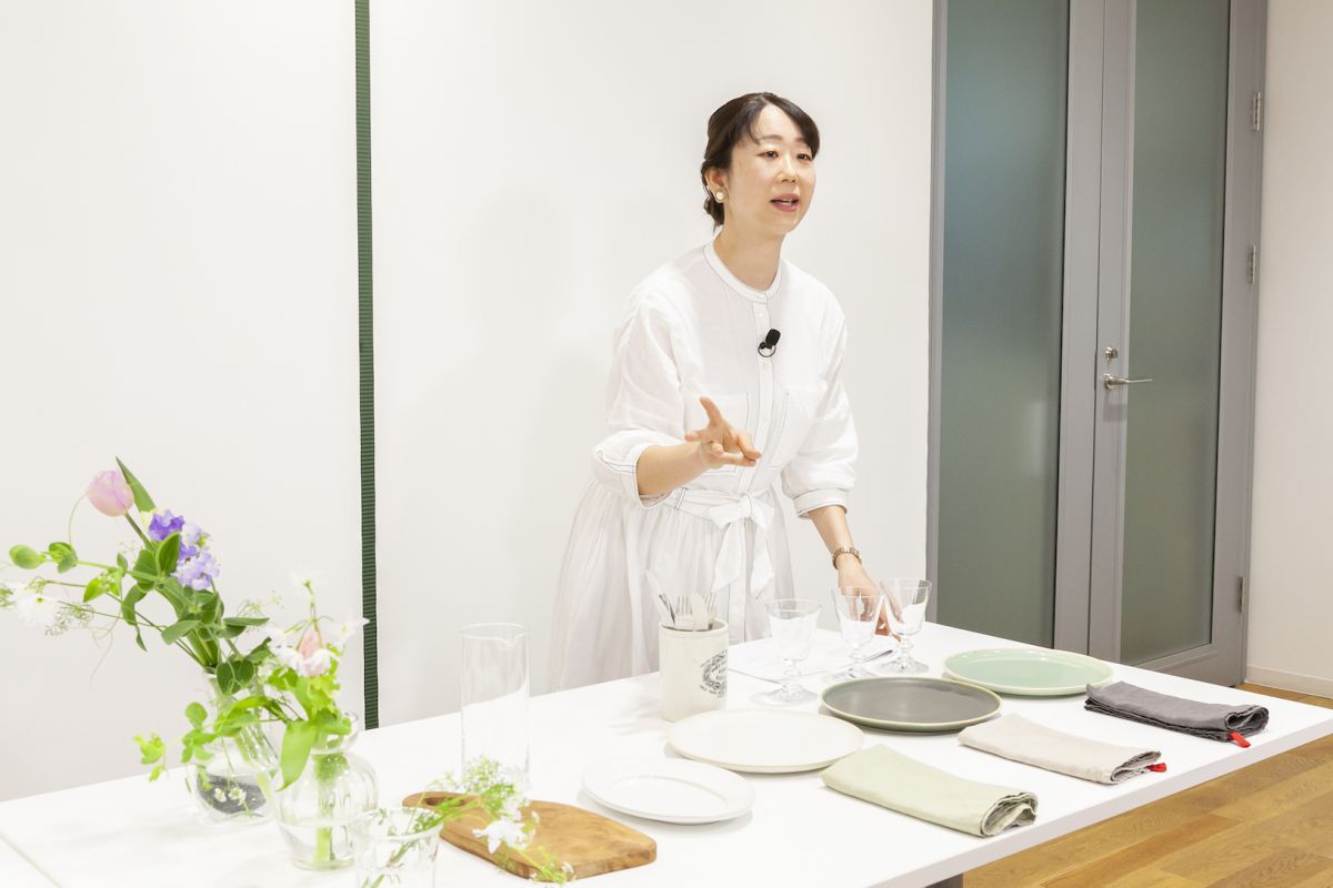スタイリストの西村有さん