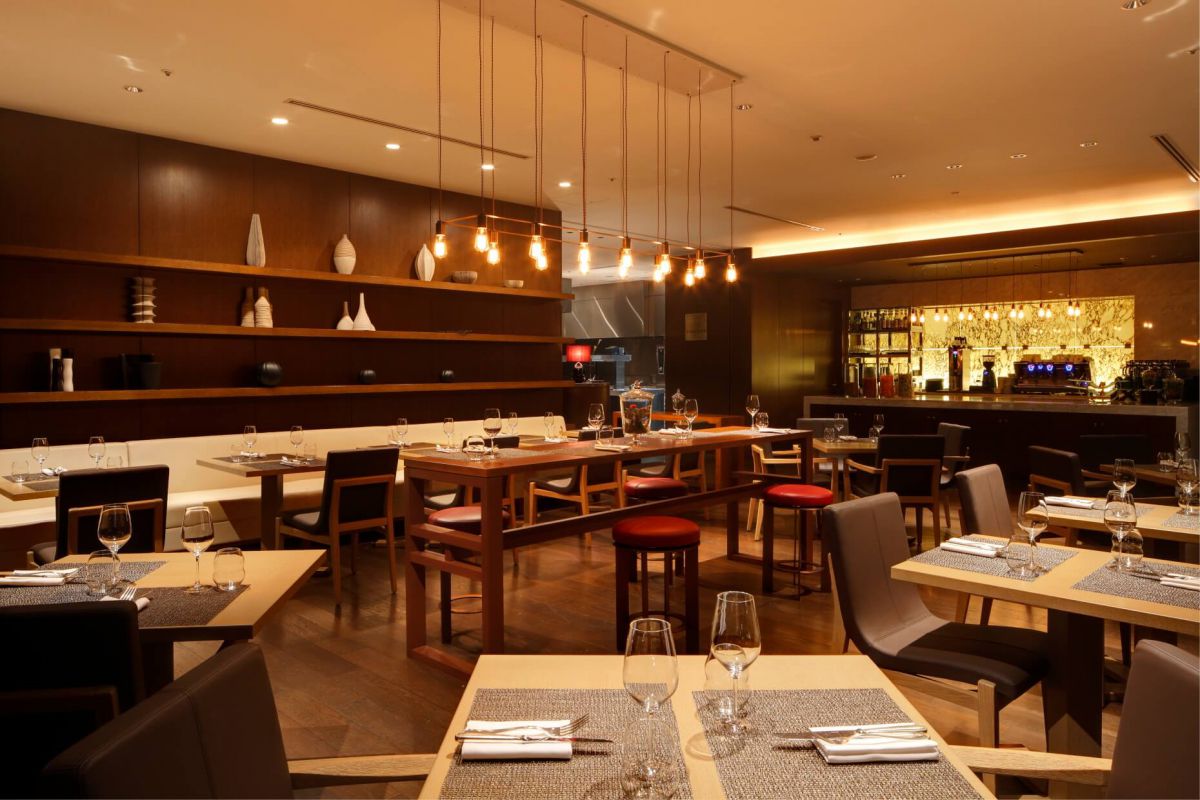 28階 レストラン「セリーズ」