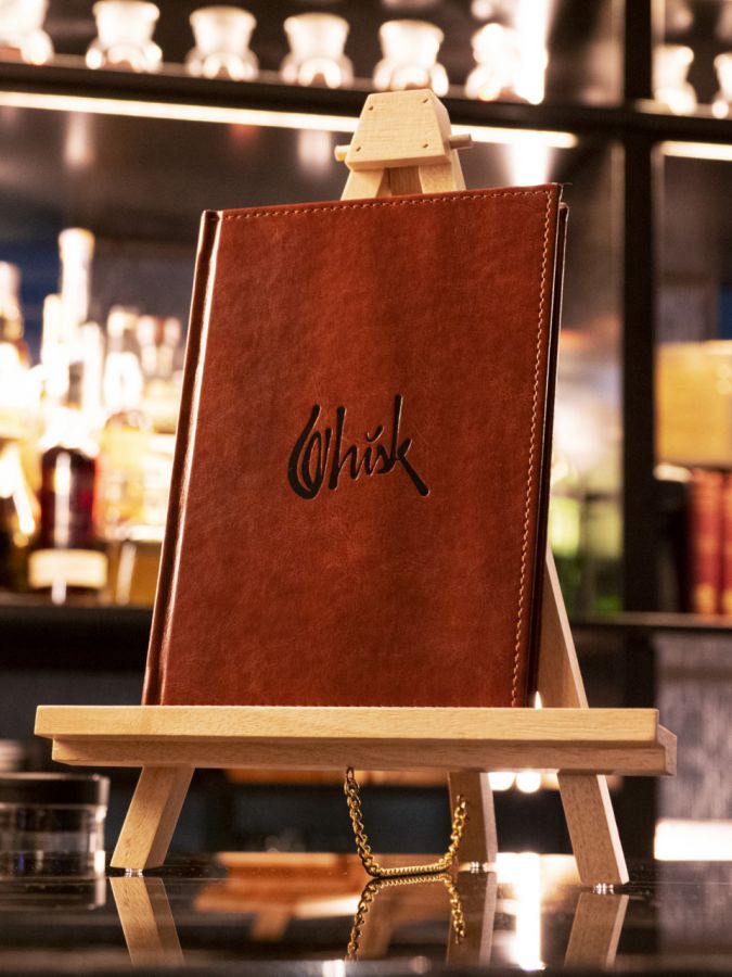 バー「ウィスク」