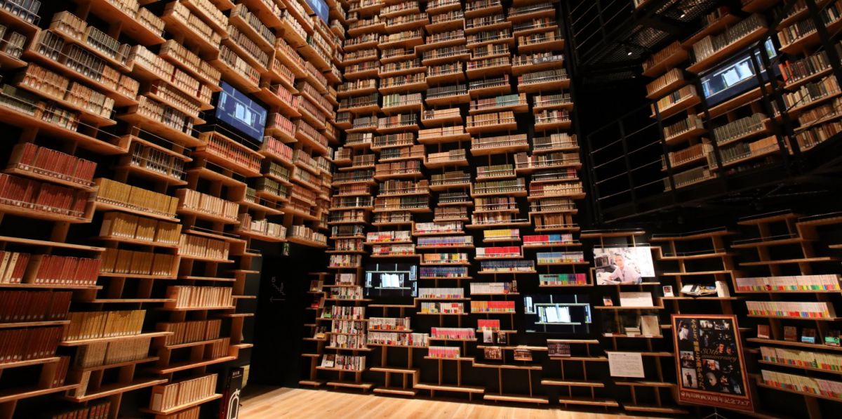 いま一番行きたい屋内絶景！2020年にオープンした所沢の”本棚劇場”