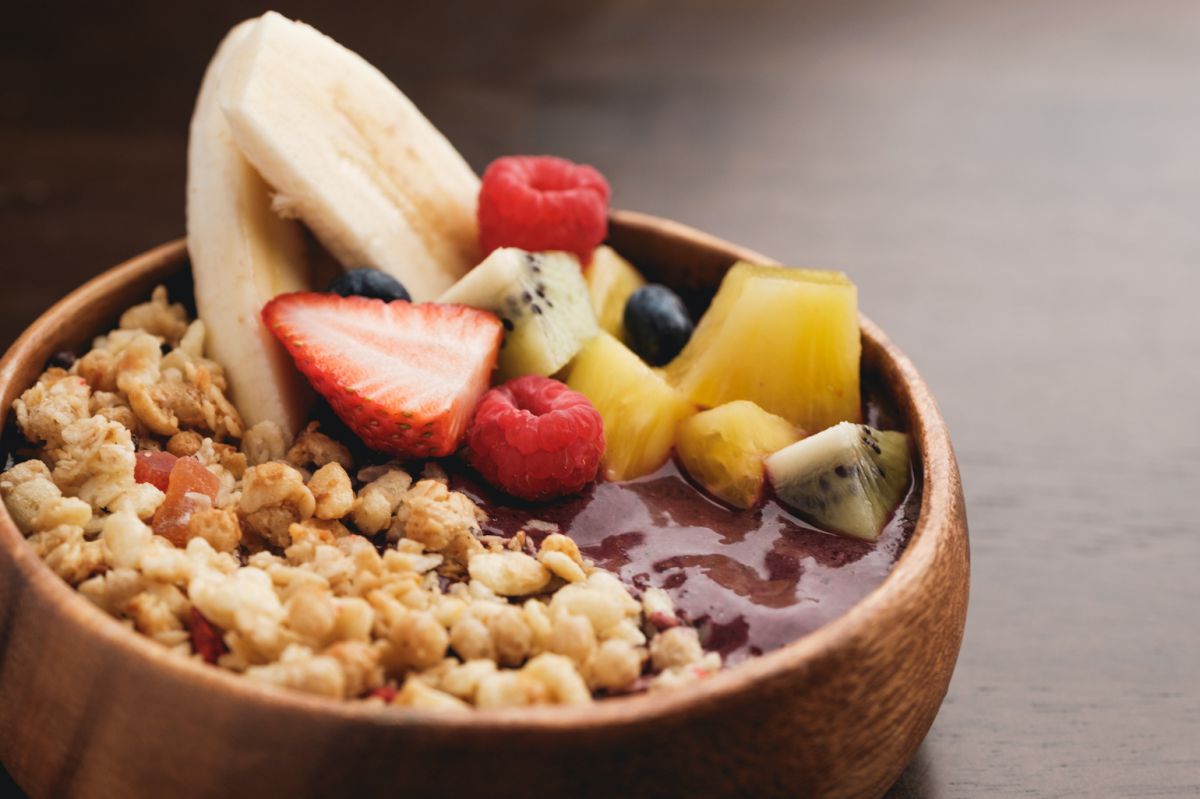 カカオアサイーボウル 1400円（ドリンクセット1700円）