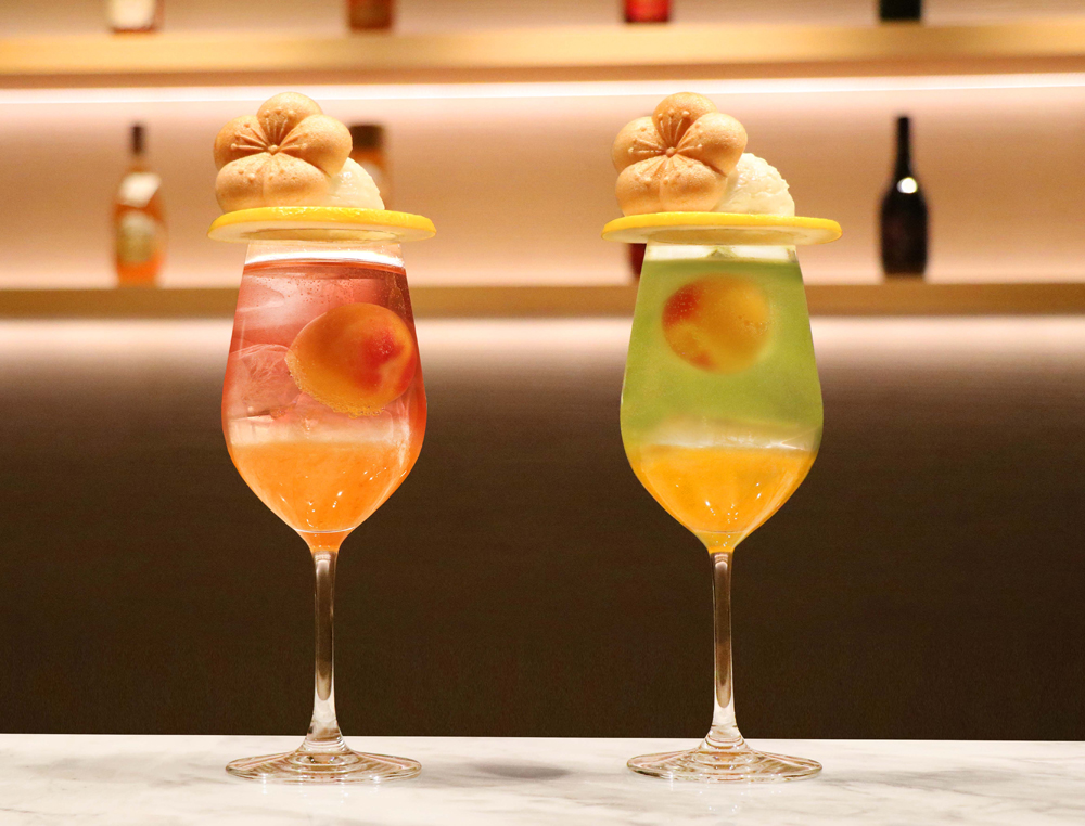 （左から）「ザ チョーヤ 花色に染まる」、「ザ チョーヤ 若葉」