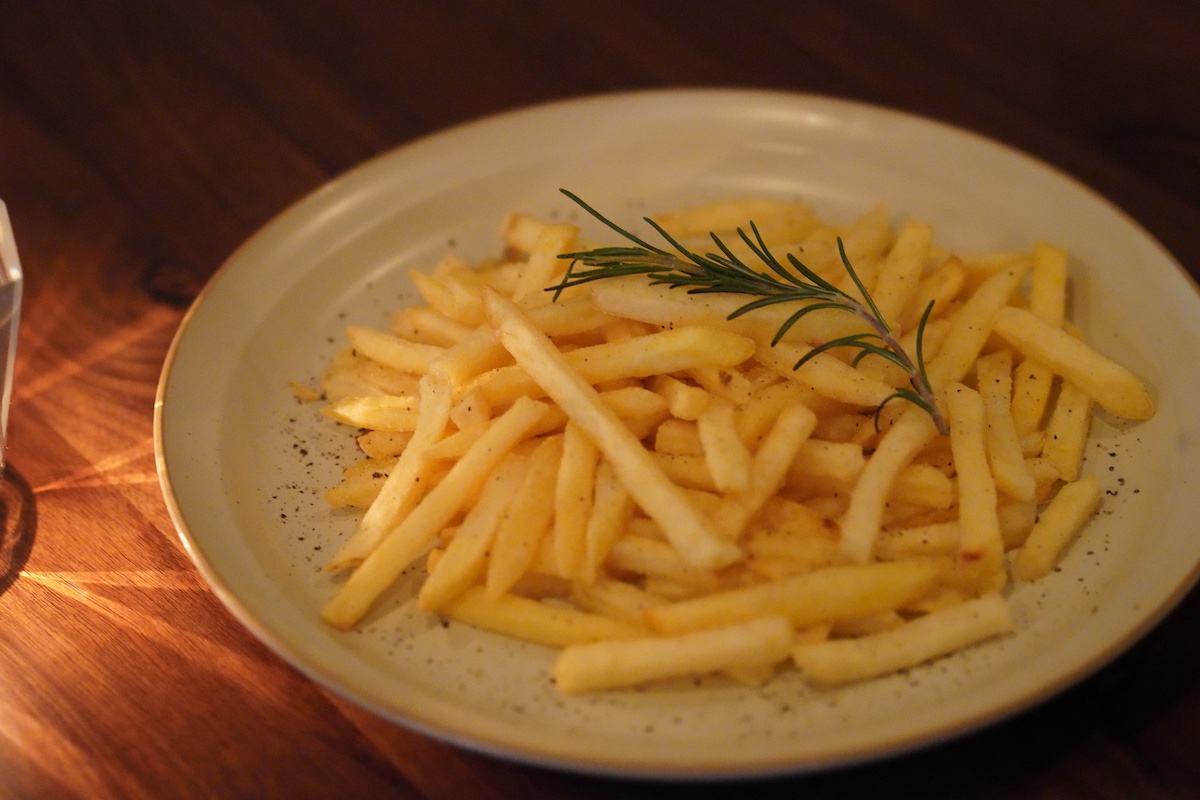 「トリュフ塩フライドポテト」1188円