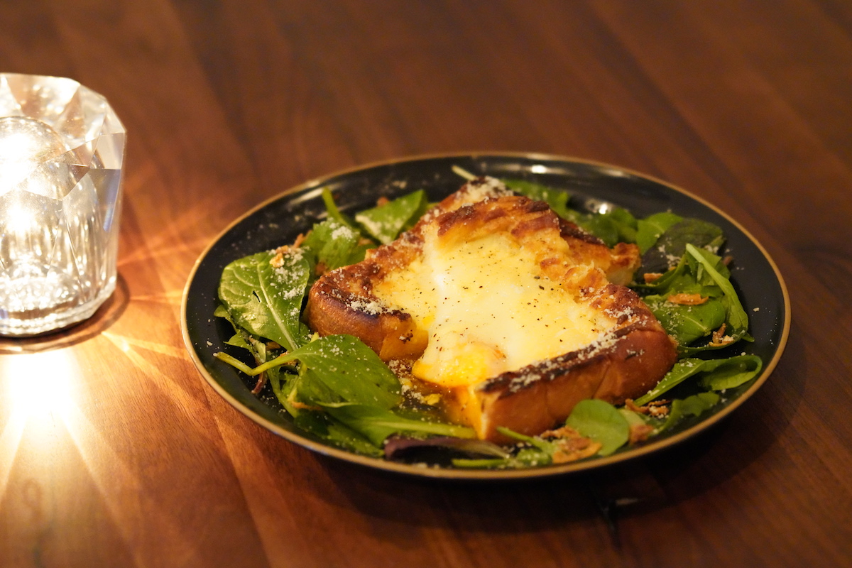 「チーズエッグトースト」748円