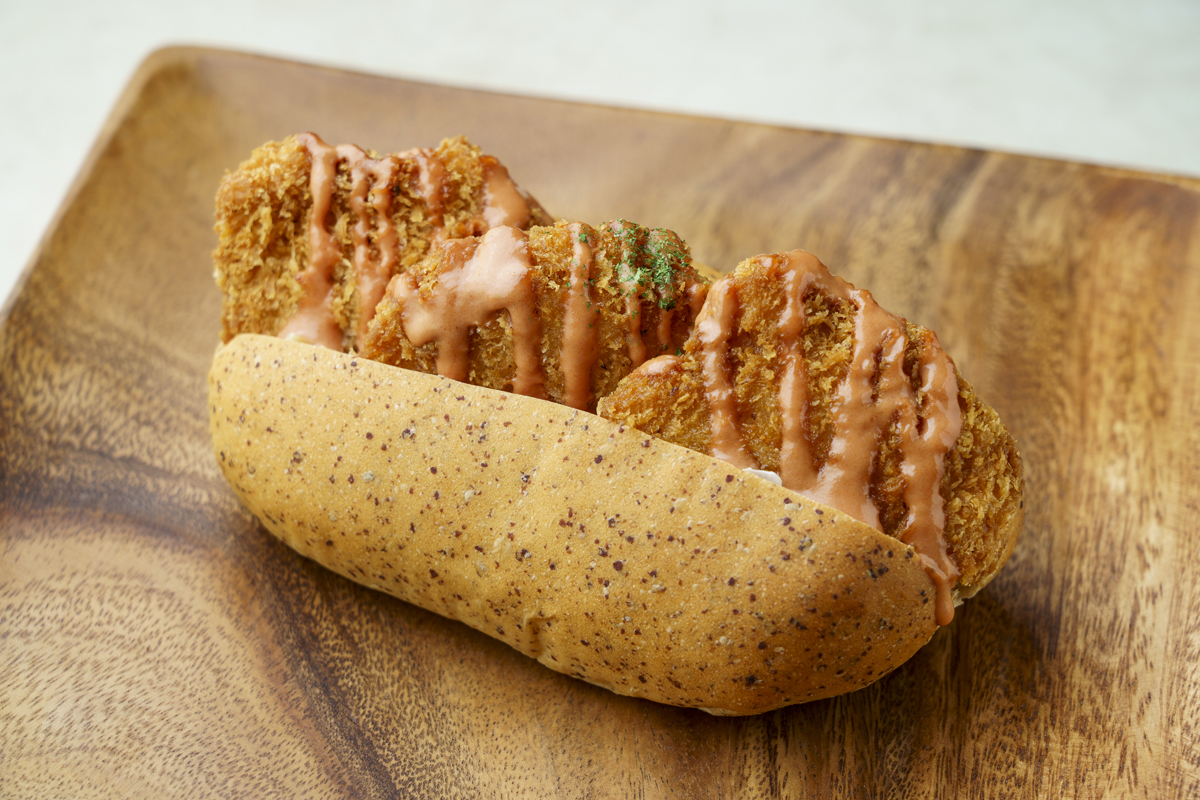 エビカツコッペ  400円