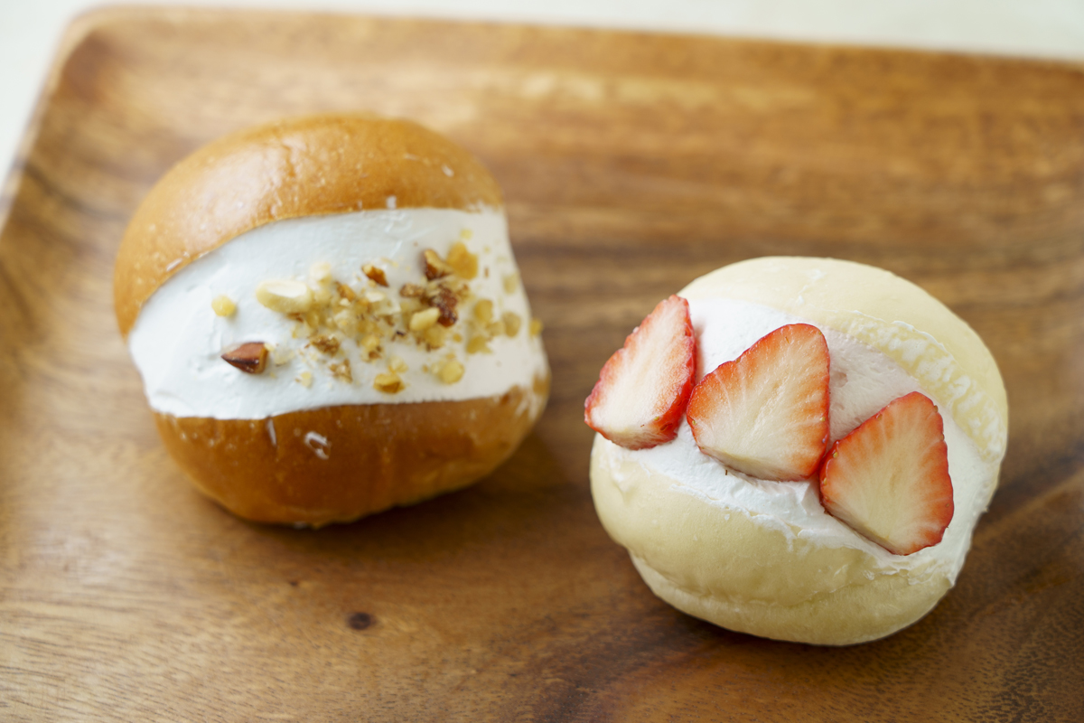 マリトッツォ（ あんこ&苺カスタード）2個600円