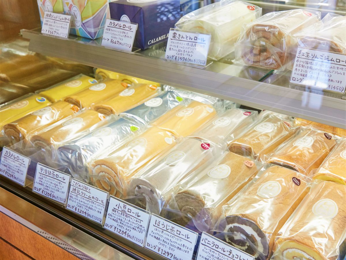 ショーケース内にありますが、こちらも常温保存＆常温で持ち運びOK！