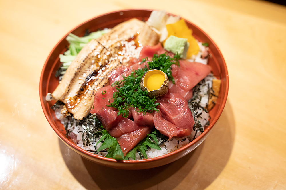 「づけあなちらし」1800円（税込）