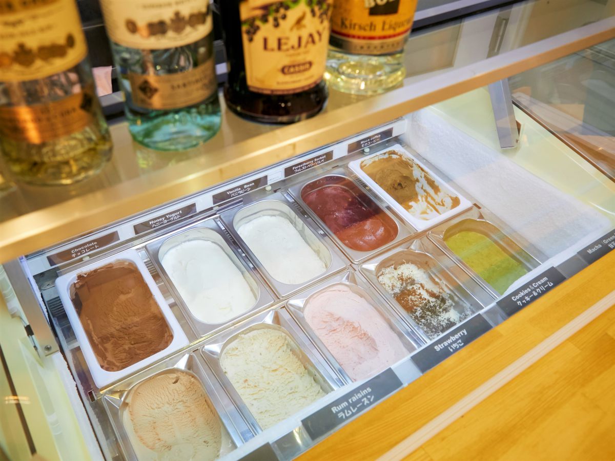 クラフトアイスクリーム シングル400円～