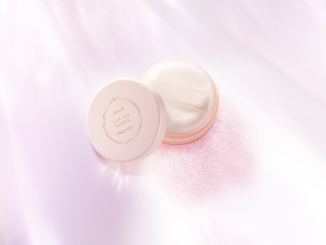 マスク美人を叶える「パラドゥ ピュアヴェールパウダー」！ニュアンスピンクがかわいい微細なラメ配合！"Go To コンビニ”