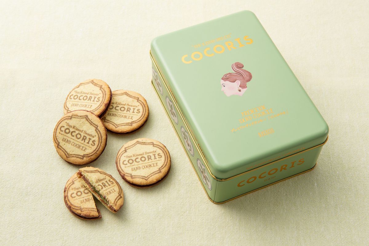 グランスタ東京/1F改札内『COCORIS』の「プレミアムピスタチオサンドクッキー」8個入2160円〈新作・東京駅限定〉