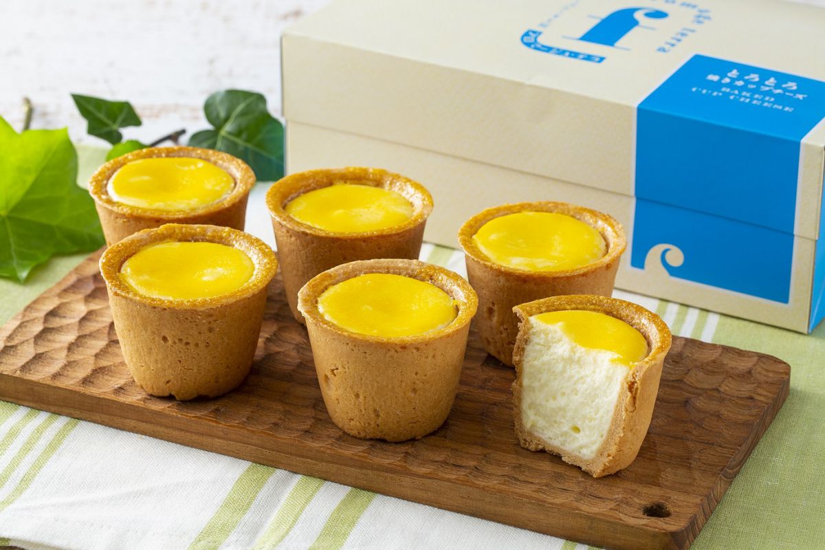 エキュート京葉ストリート/1F改札内『フロマージュ・テラ』の「とろとろ焼きカップチーズ」6個入1296円〈東京駅限定〉