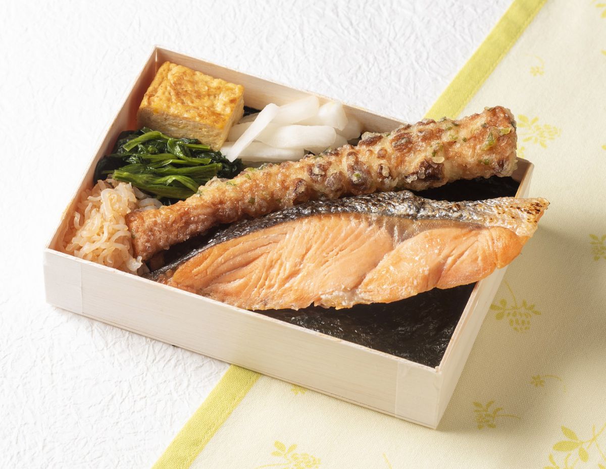 エキュート東京/1F改札内『刷毛じょうゆ 海苔弁山登り』の「海苔弁 海」1080円 