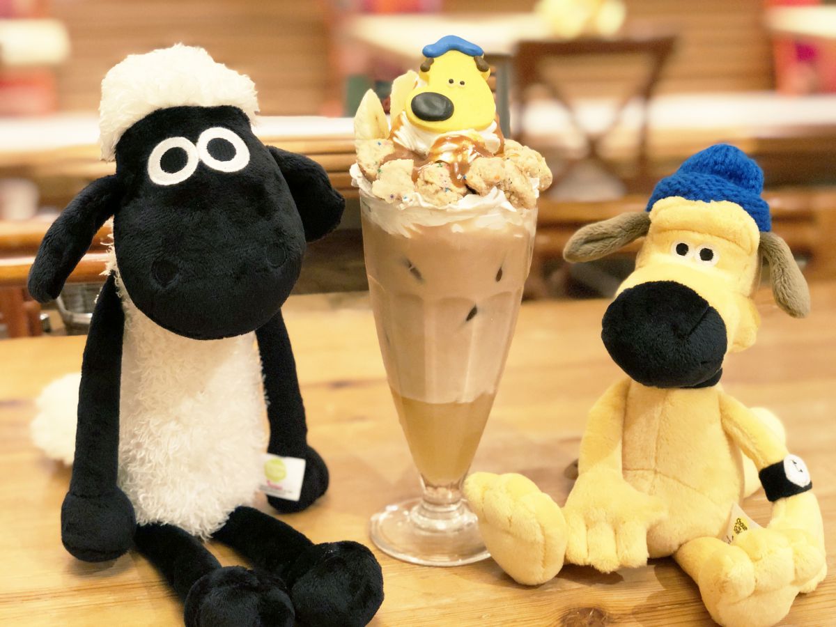 「ビッツァーのキャラメルバナナチャイ」 1376円（税込）