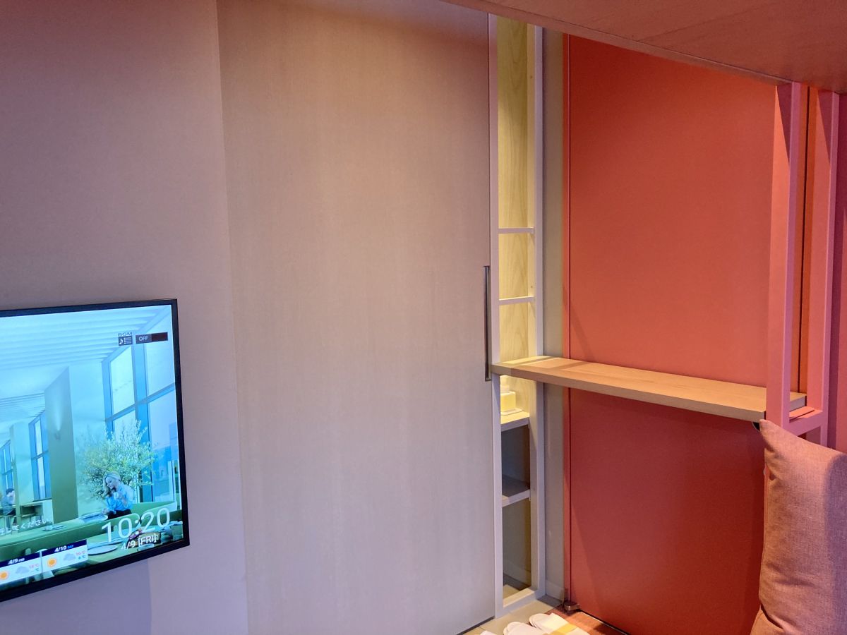 「ロフトルームA」