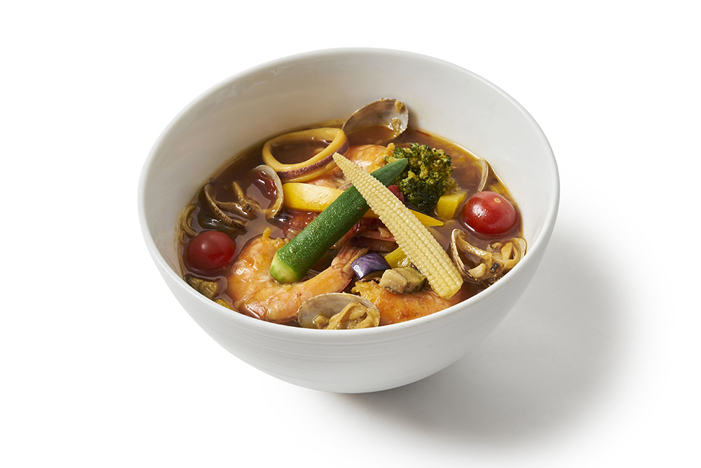 「たっぷり野菜と魚介スープそうめん」1650円(税込)※渋谷ヒカリエ店限定メニュー