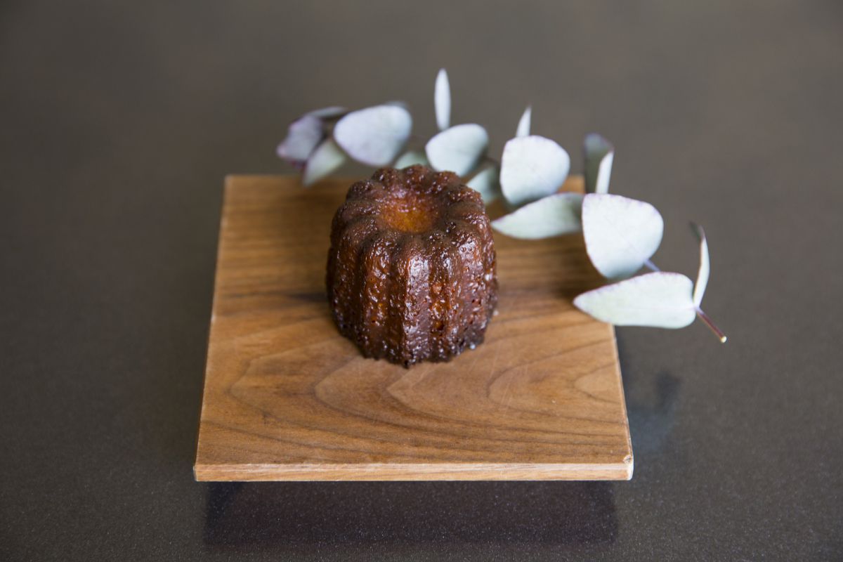 「半熟カヌレ（プレーン）」