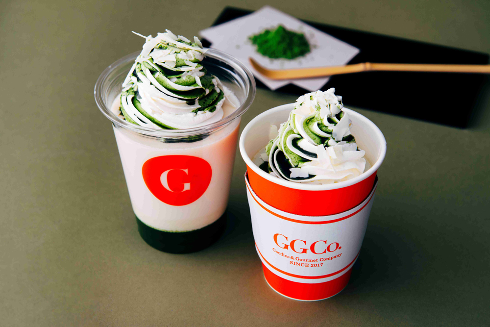 「抹茶メイプルソイミルク」左から、アイス、ホット各450円（税別）