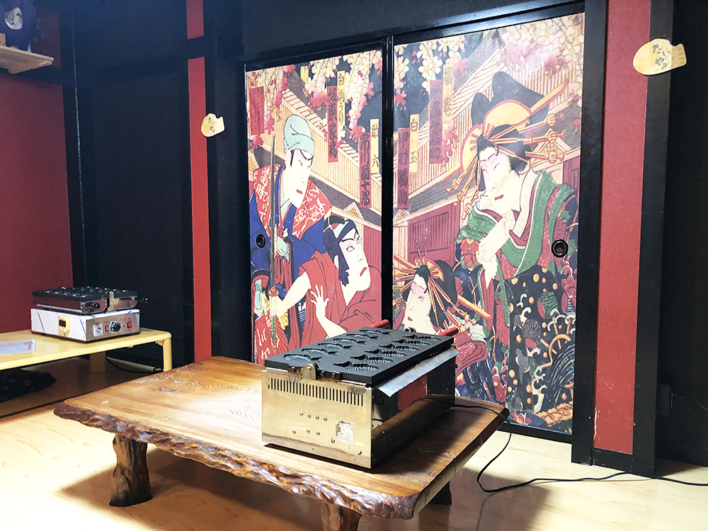 たい焼き体験　大人3850円、小中高生2750円、見学のみ2200円（すべて税込）※未就学時は無料