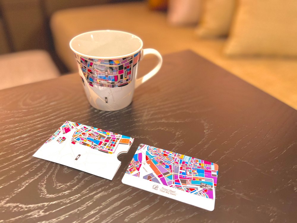 カードキーやアメニティのデザインもポップ！