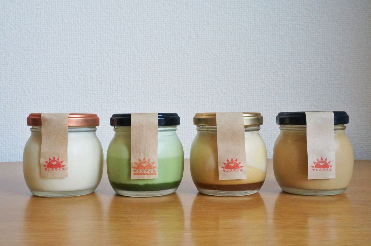 なめらか【ぷりりん】、抹茶みるく【ちゃっぷりん】、プレーン【れおなるど】、キャラメル【しげさん】 各479円