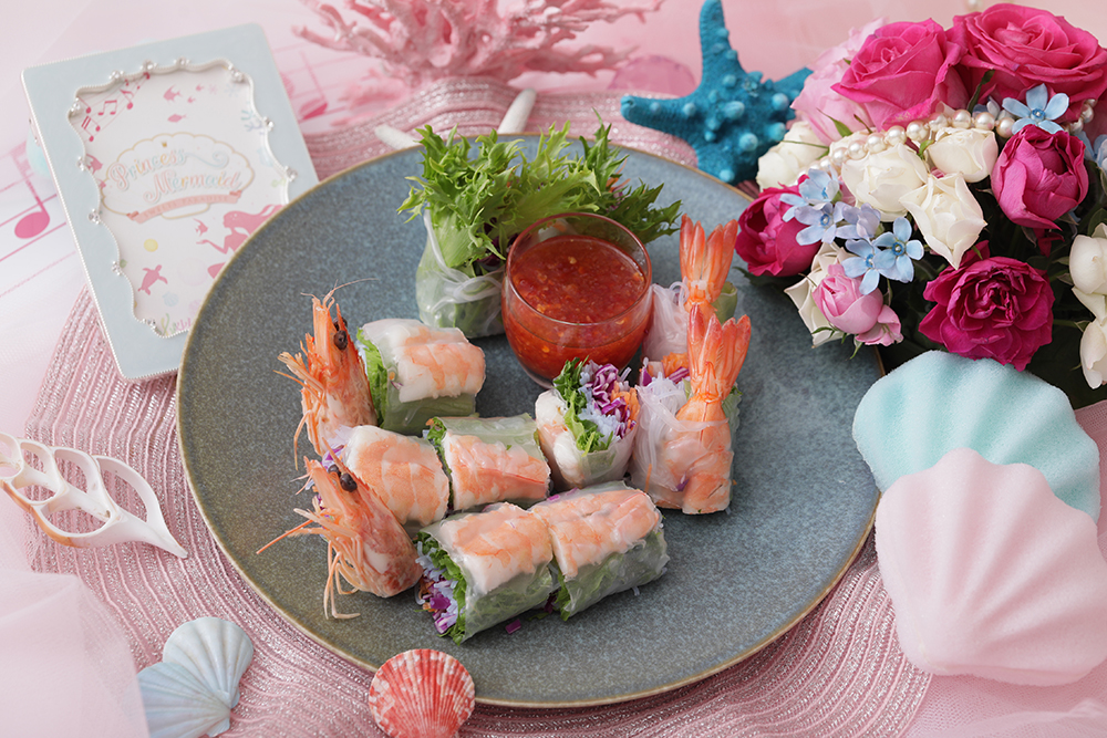 「天国に一番近い島で採れた天使エビの生春巻き」　※イメージ