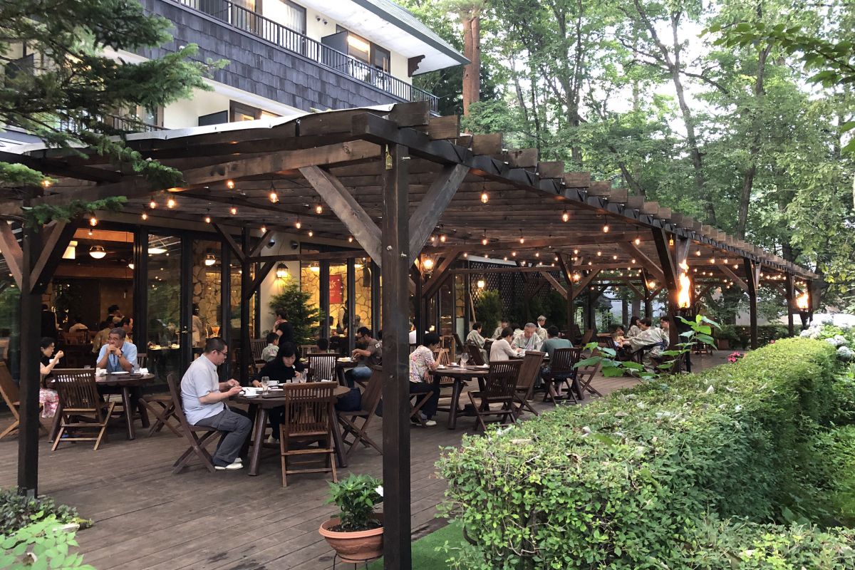 「レストランリネア」