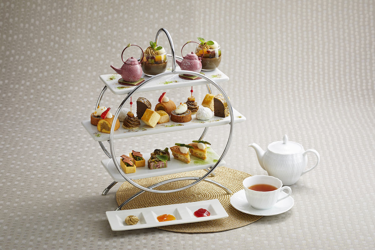 森乃園&ロイヤルパークホテル ほうじ茶アフタヌーンティー1人前4840円（税・サービス料込）