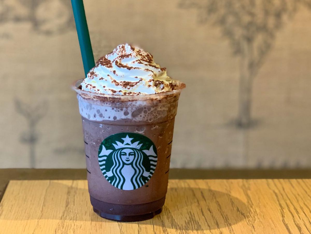 「チョコレート ティー ケーキ フラペチーノ&reg;」 640円　Tallのみ