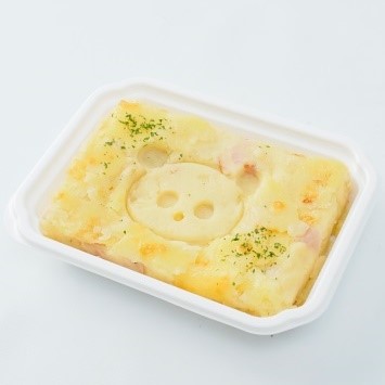 本館地下1階「ポール・ボキューズ」の「クリーミーポテトのチーズ焼き」（1カット）　410円