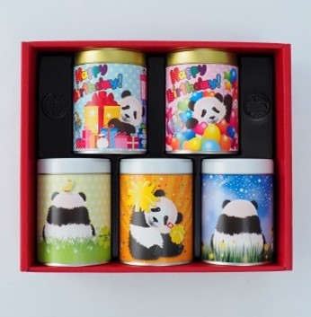 本館地下1階「山本海苔店」の「のりチップス2021ハッピーバースデーパンダ缶セット」（1缶20g×5缶）3240円