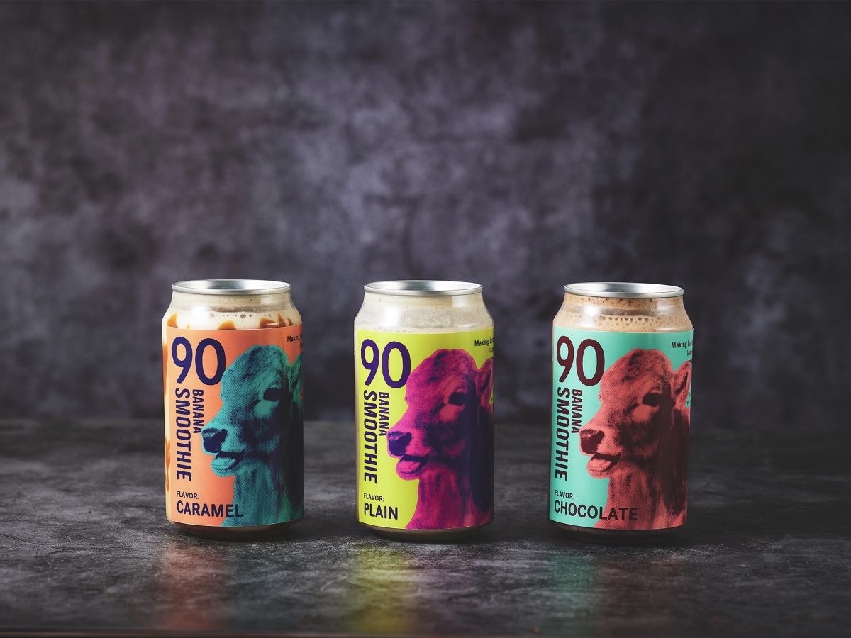 「90バナナスムージー（ナインティーバナナスムージー）」 ボトル810円 カップ648円（ともに税込）