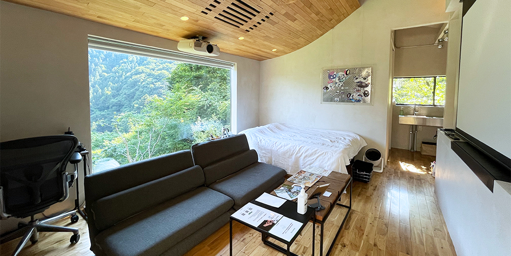 宿泊できる貸し切り映画館。東京「THEATER1（シアターワン）」は至極の時間が過ごせるホテル