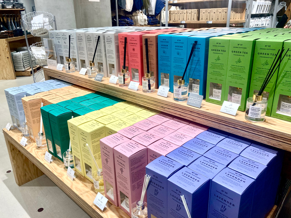 各550円（税込）