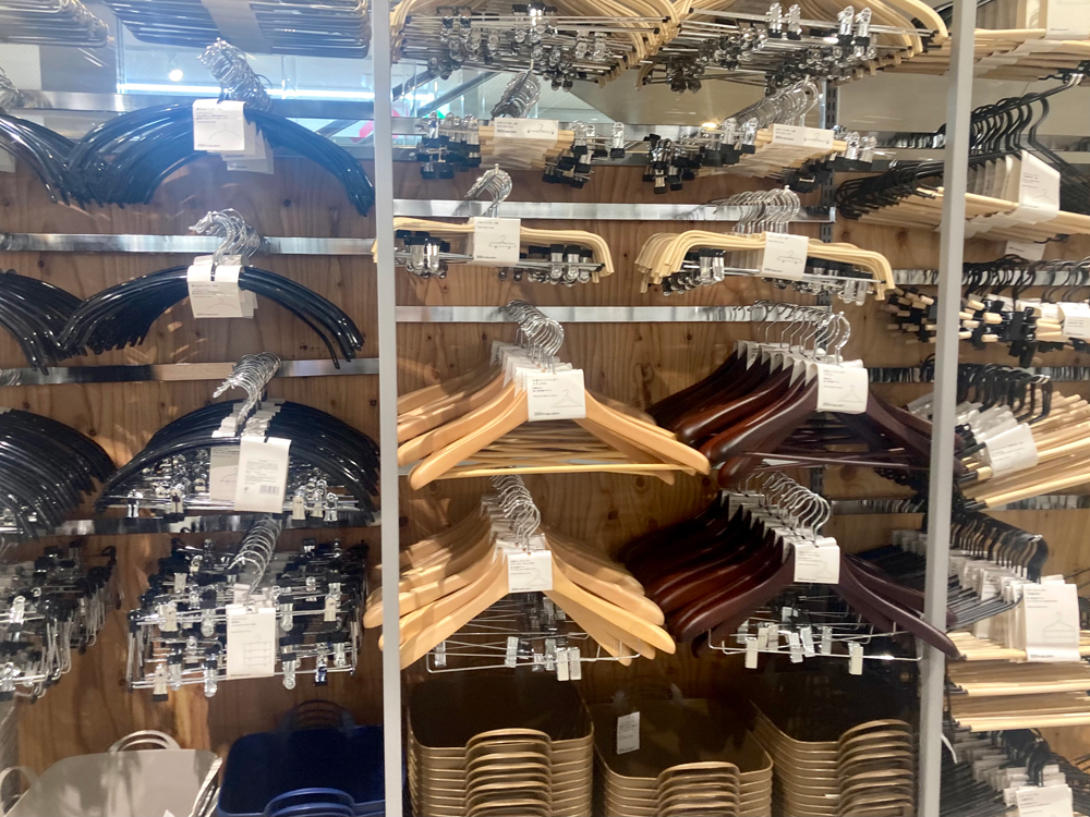 各330円（税込） 