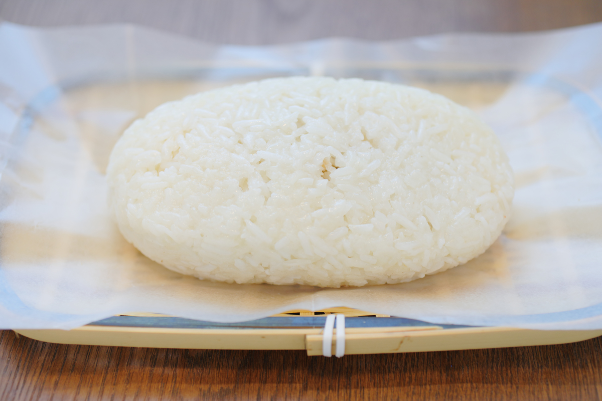 「招牌飯糰」580円（豚肉入りは680円）