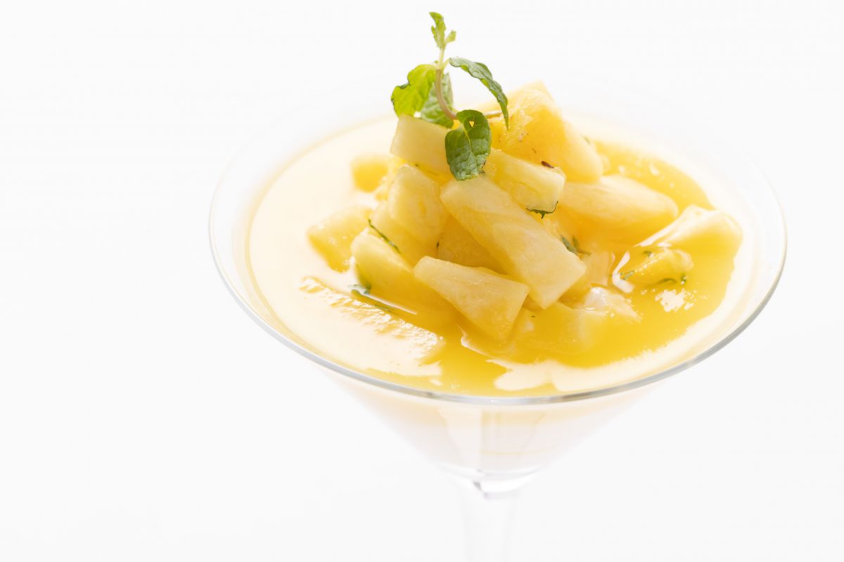 パイナップルスープとくちどけパンナコッタ 800円