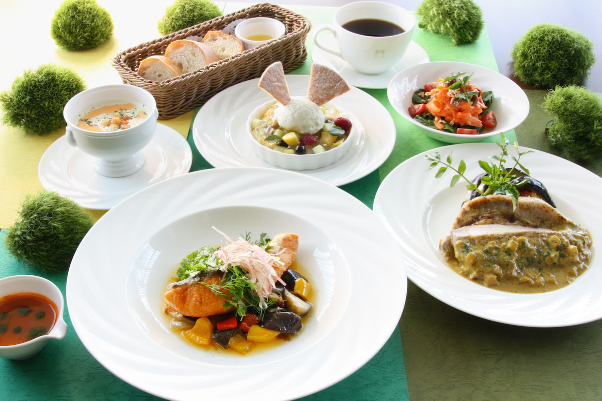 スペシャルランチセット2530円の一例