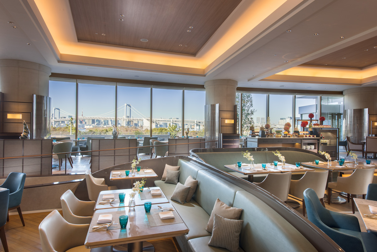 シースケープ テラス・ダイニング