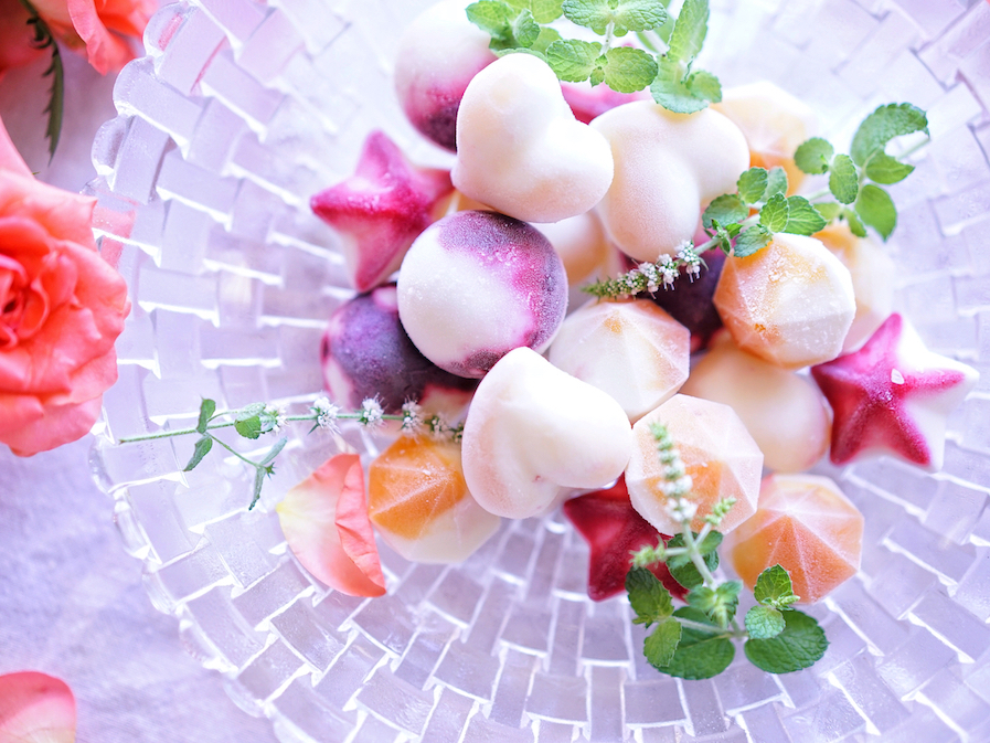 コロコロひと口サイズ！キュートなフローズンヨーグルト【kyoko_plusのレシピ＆テーブルコーデvol.33】