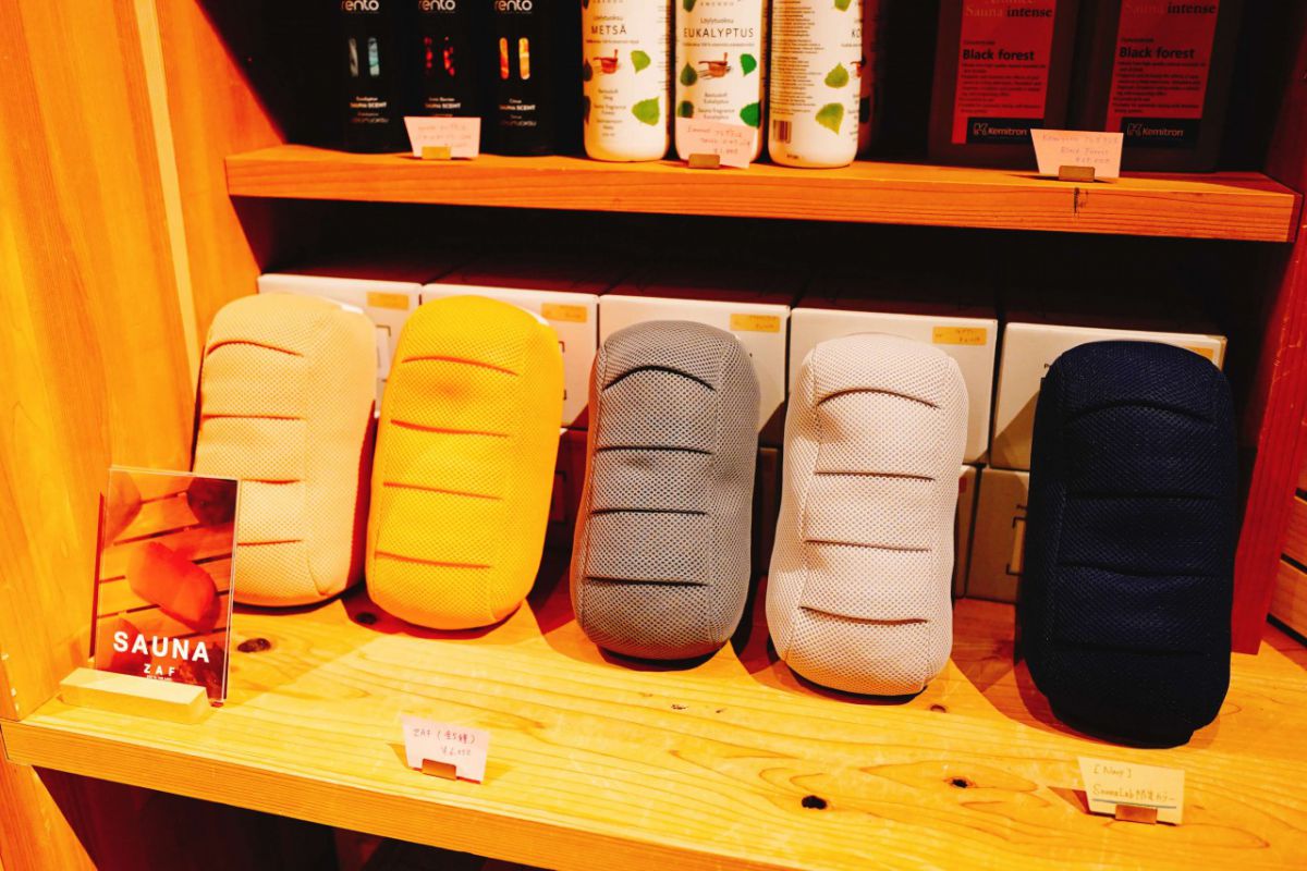 「ZAF」6050円。全5種類