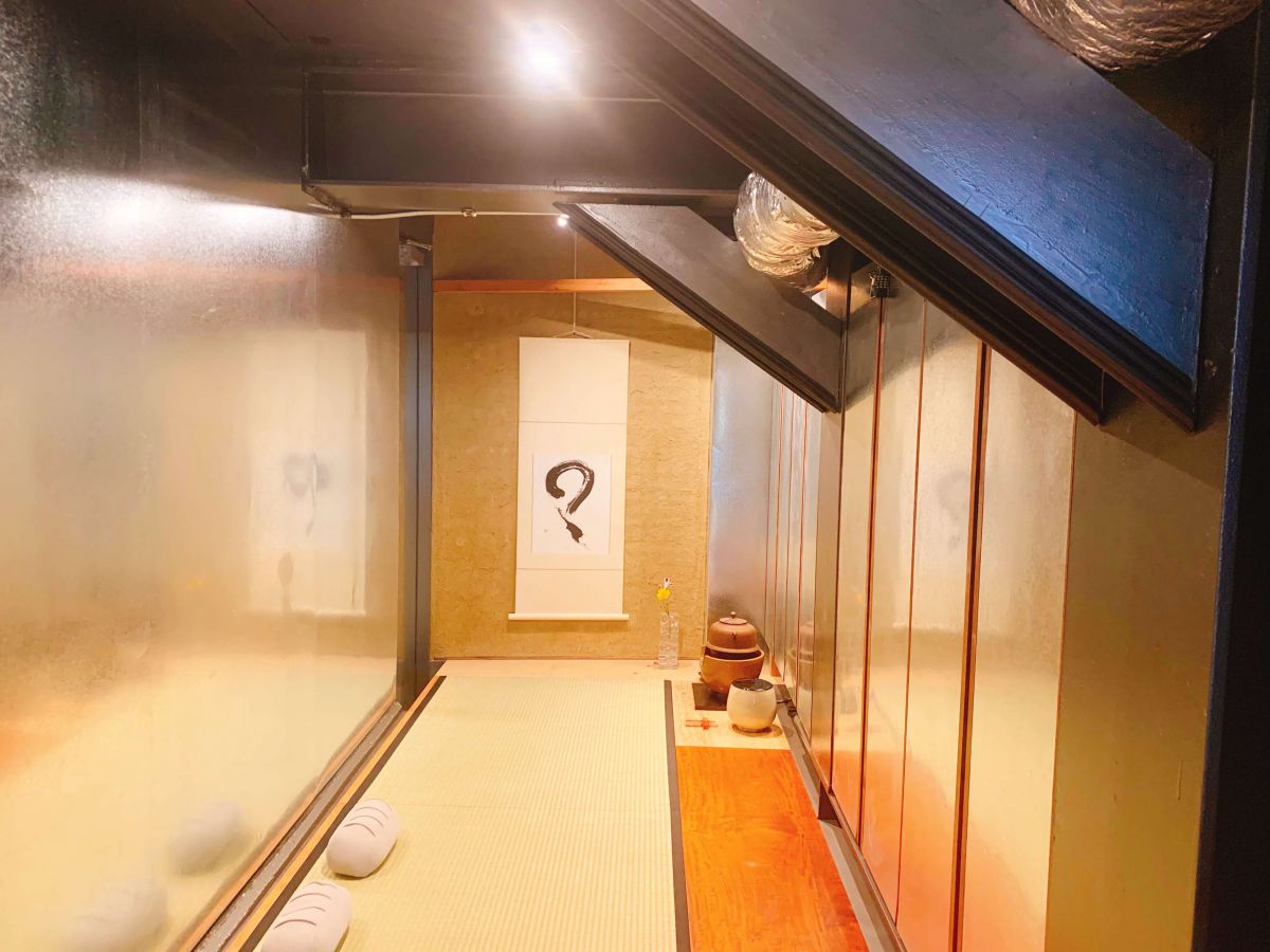 １Fには謎の茶室があり、乳児をお連れのお客様は授乳室として貸出可