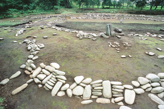 小牧野遺跡　環状列石（小牧野式配列）
