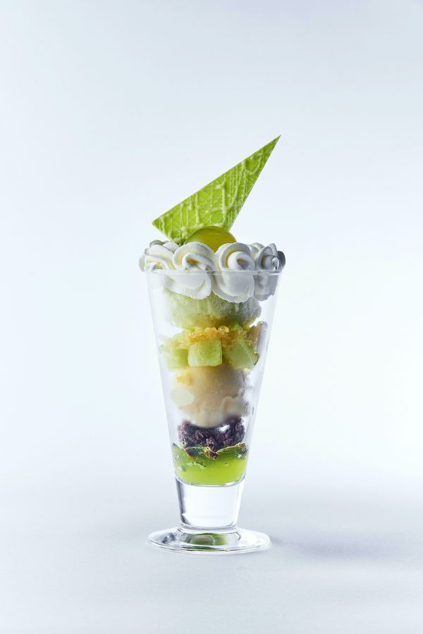 「マルコリーニ　メロンパフェ」（1,650円）銀座本店・名古屋店でのみ提供