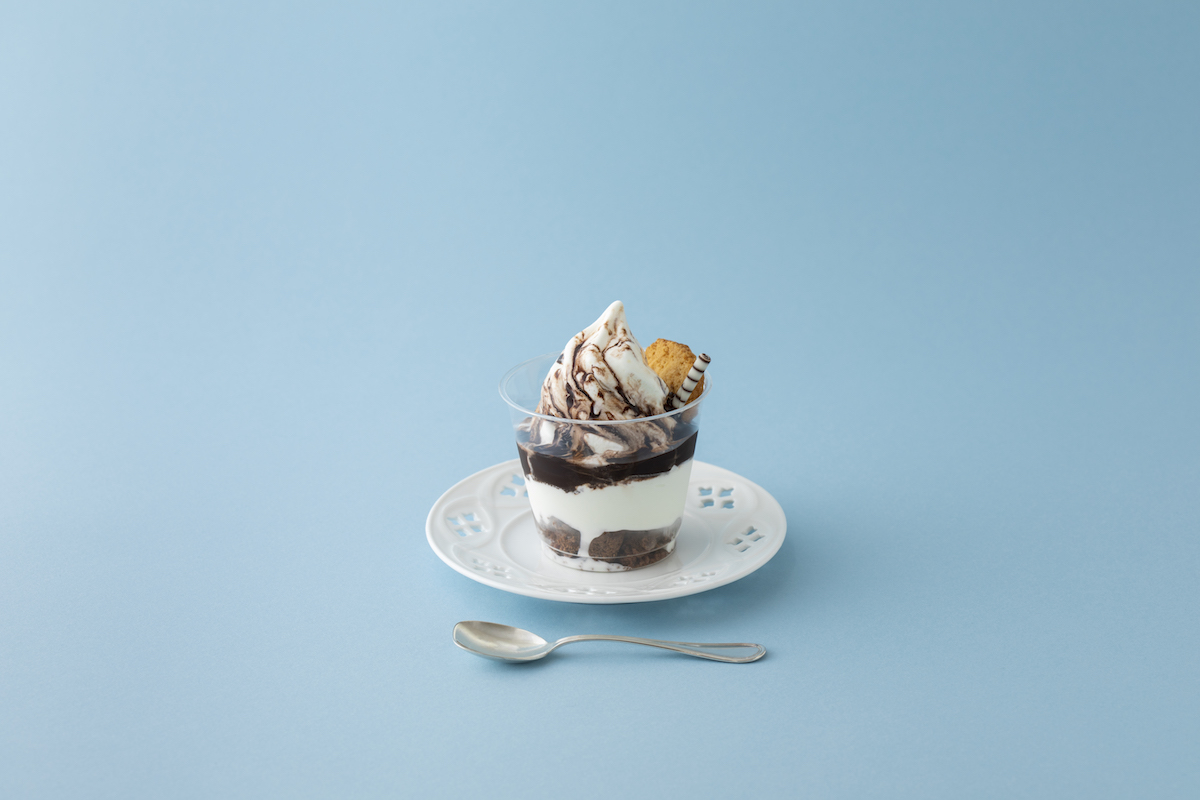 「チョコサンデー」(イートイン及びテイクアウト 560円)