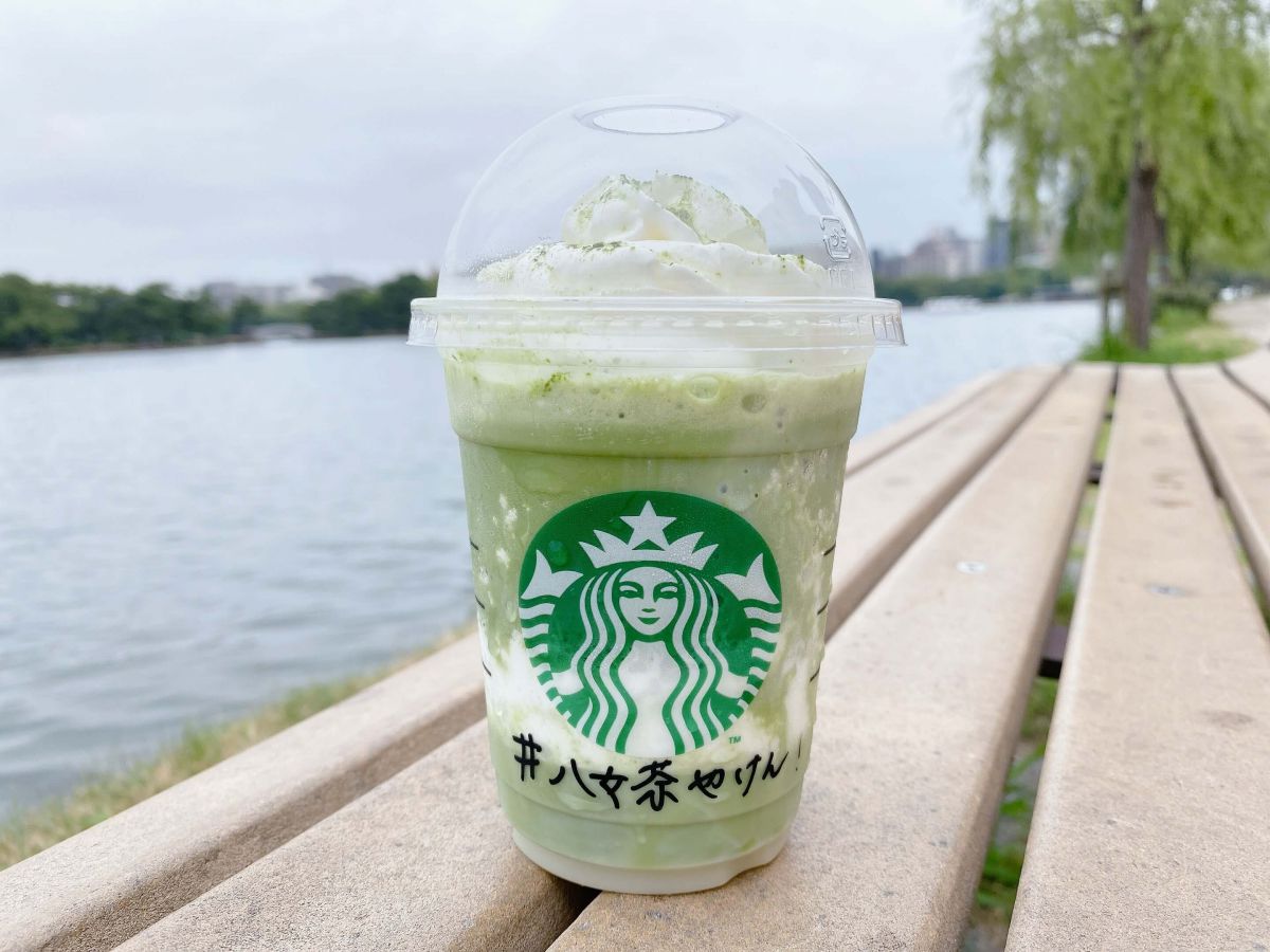 「福岡 八女茶やけん フラペチーノ®」Tall 669円（お持ち帰り）/ 682円（店内利用）※Tallサイズのみ